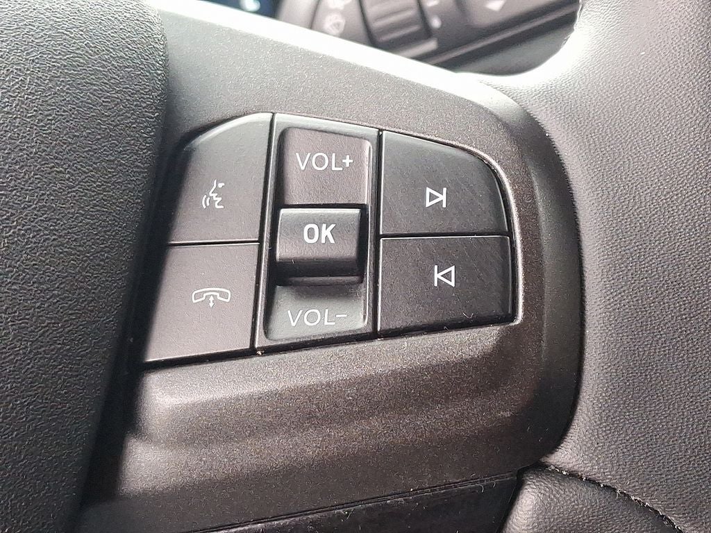 2022 Ford Mustang Mach-E Select