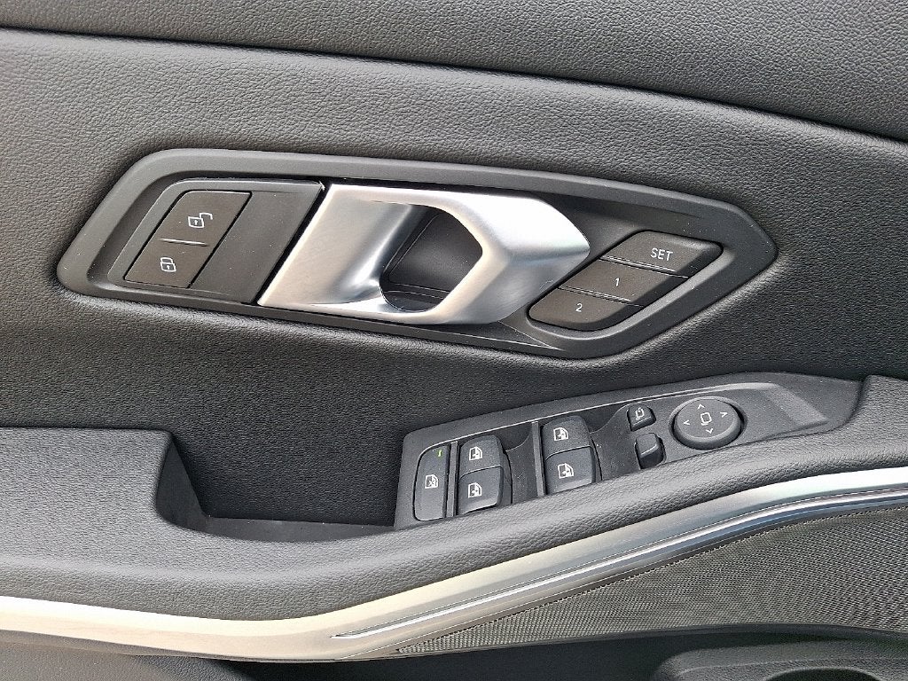 2026 BMW 3 Series 330i xDrive PREMIUM PACKAGE