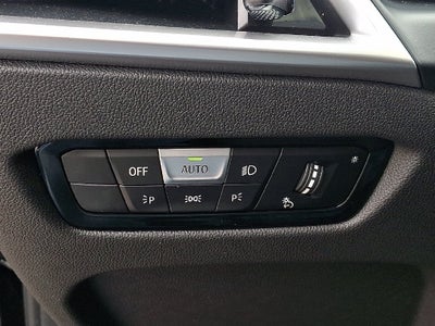 2026 BMW 3 Series 330i xDrive PREMIUM PACKAGE