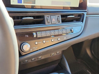 2023 Lexus ES 250 250