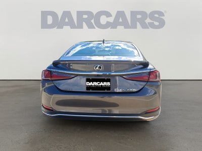 2025 Lexus ES 300h 300h