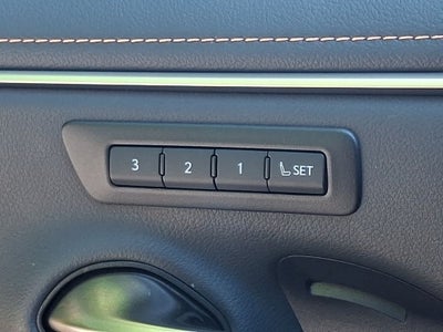 2025 Lexus ES 300h 300h