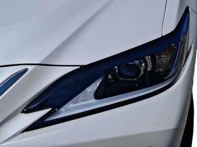 2025 Lexus ES 300h 300h