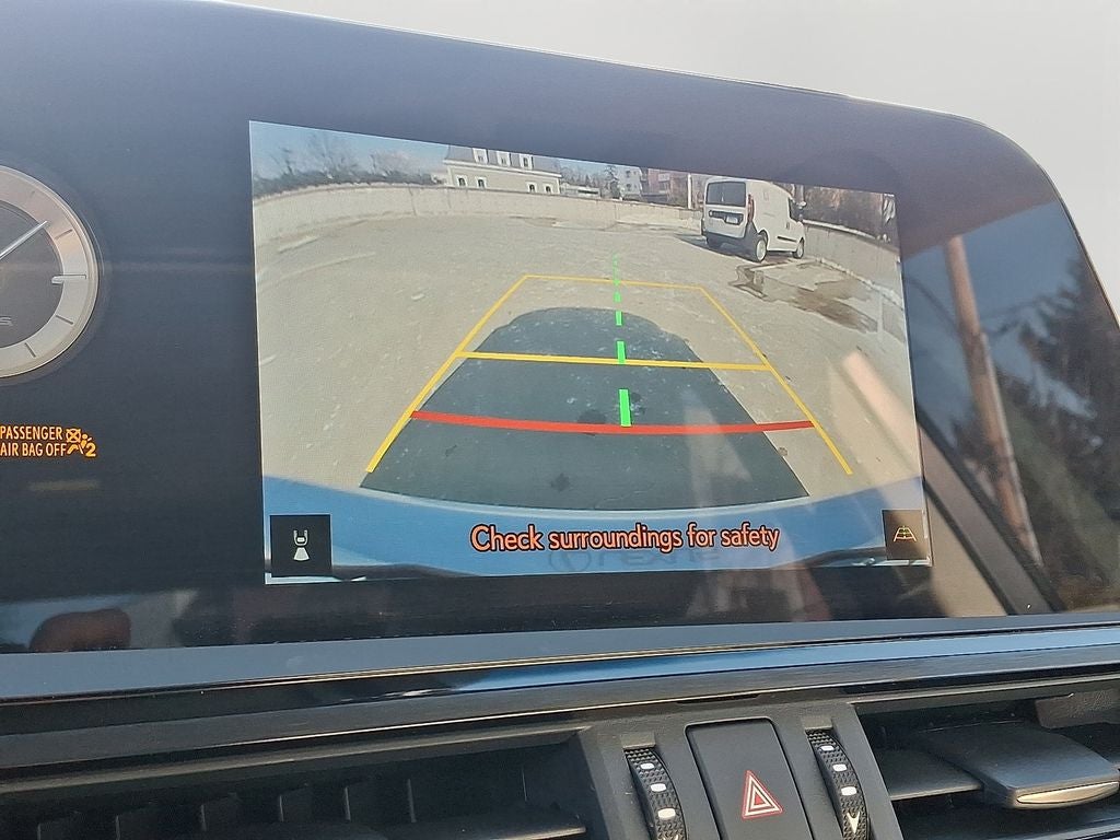 2025 Lexus ES 300h 300h