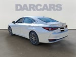 2025 Lexus ES 300h 300h