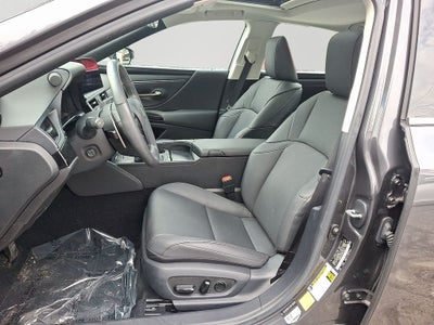 2023 Lexus ES 300h 300h