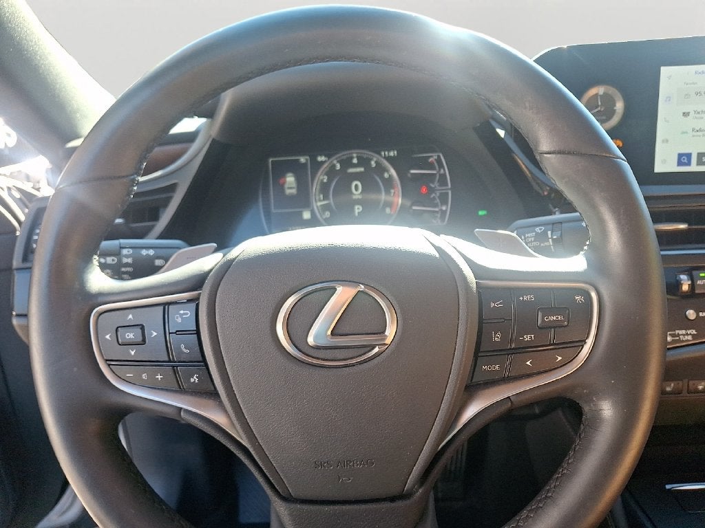 2025 Lexus ES 350 350