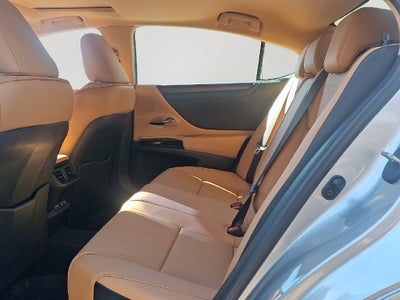 2025 Lexus ES 350 350
