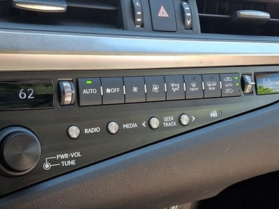 2020 Lexus ES 350 Luxury 350 Luxury REAR SPOILER, LUXURY PACKAGE