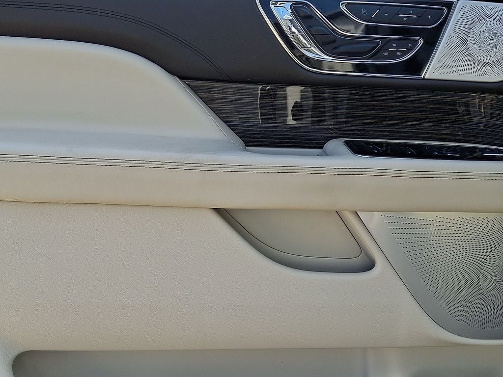 2021 Lincoln Navigator Black Label