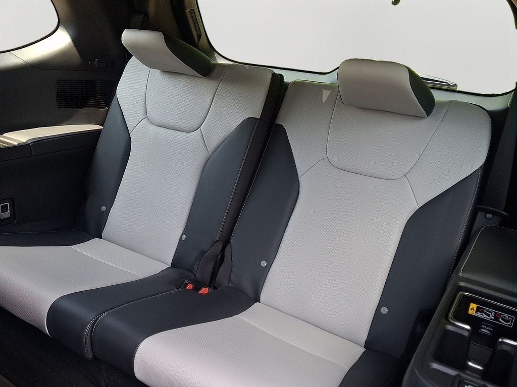 2026 Lexus TX 500h F SPORT Performance Premium 500h F SPORT Performance Premium CONVENIENCE PACKAGE, TECHNOLOGY PACKAGE