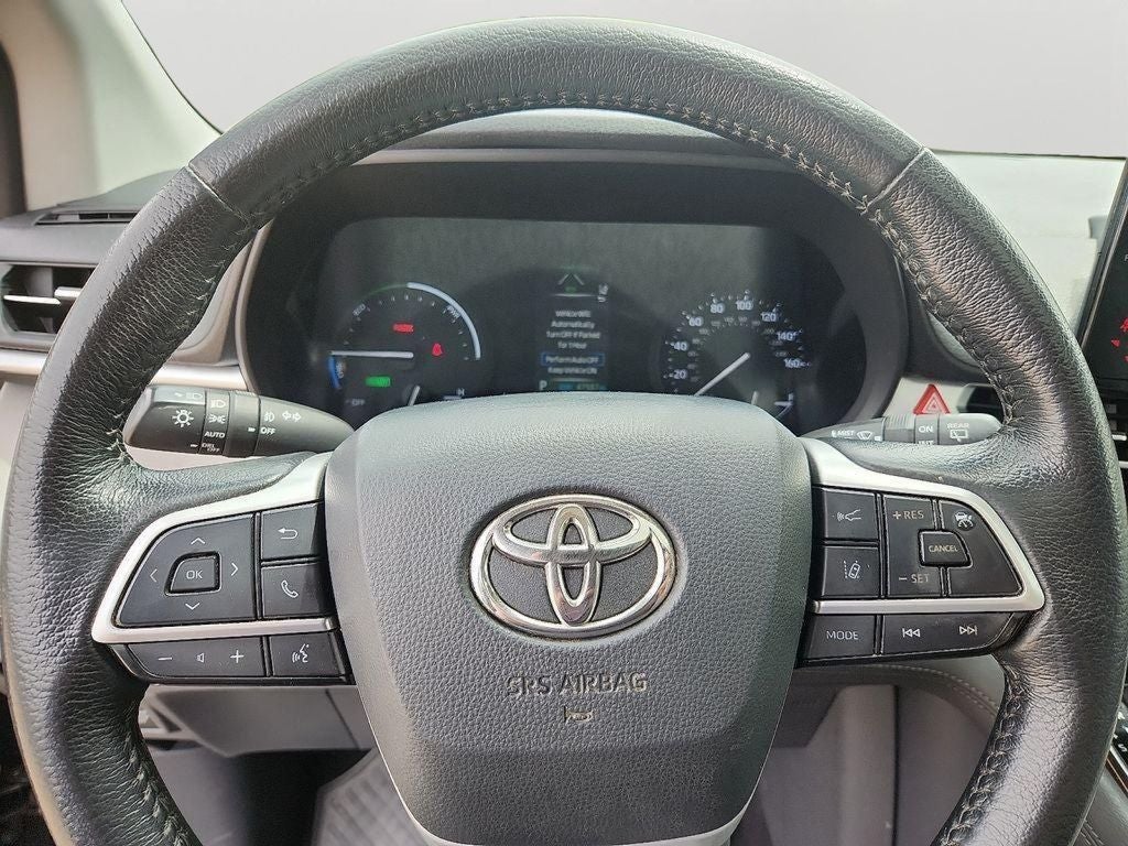 2021 Toyota Sienna XLE