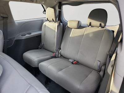 2020 Toyota Sienna L 7 Passenger