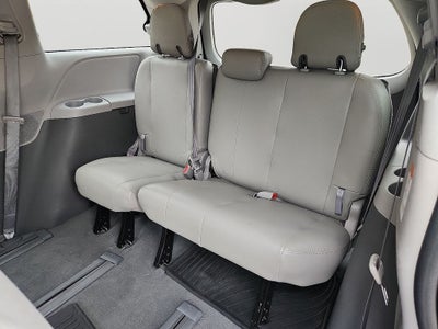 2020 Toyota Sienna L 7 Passenger