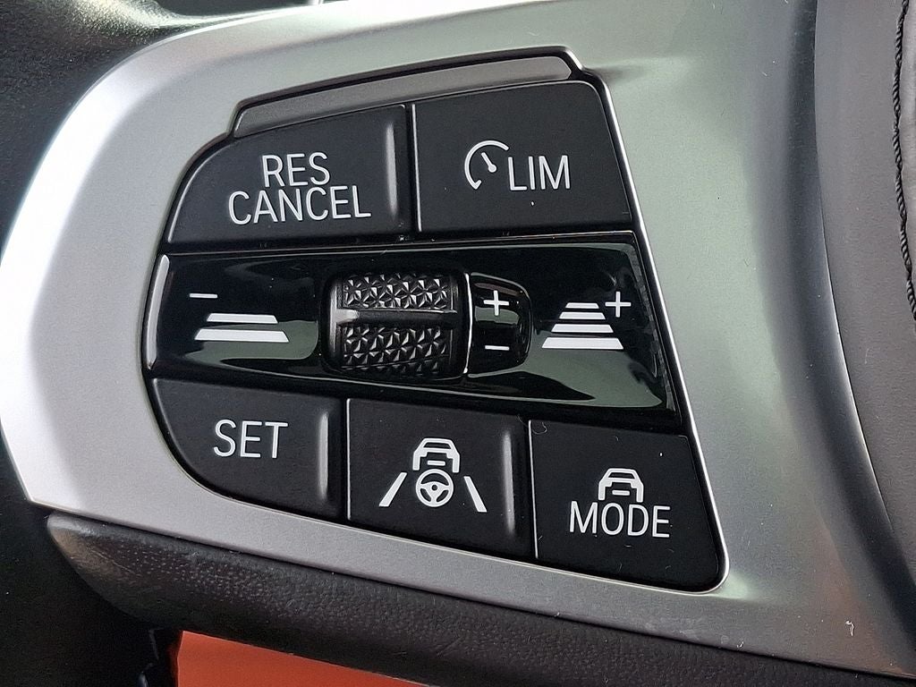 2022 BMW X6 M Base DRIVING AASISTANCE PRO PKG, M COMPETITION PACKAGE