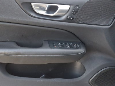 2024 Volvo S60 B5 Core Dark Theme 12.3 DIGITAL DRIVER DISPLAY, LAMINATED PANORAMIC S