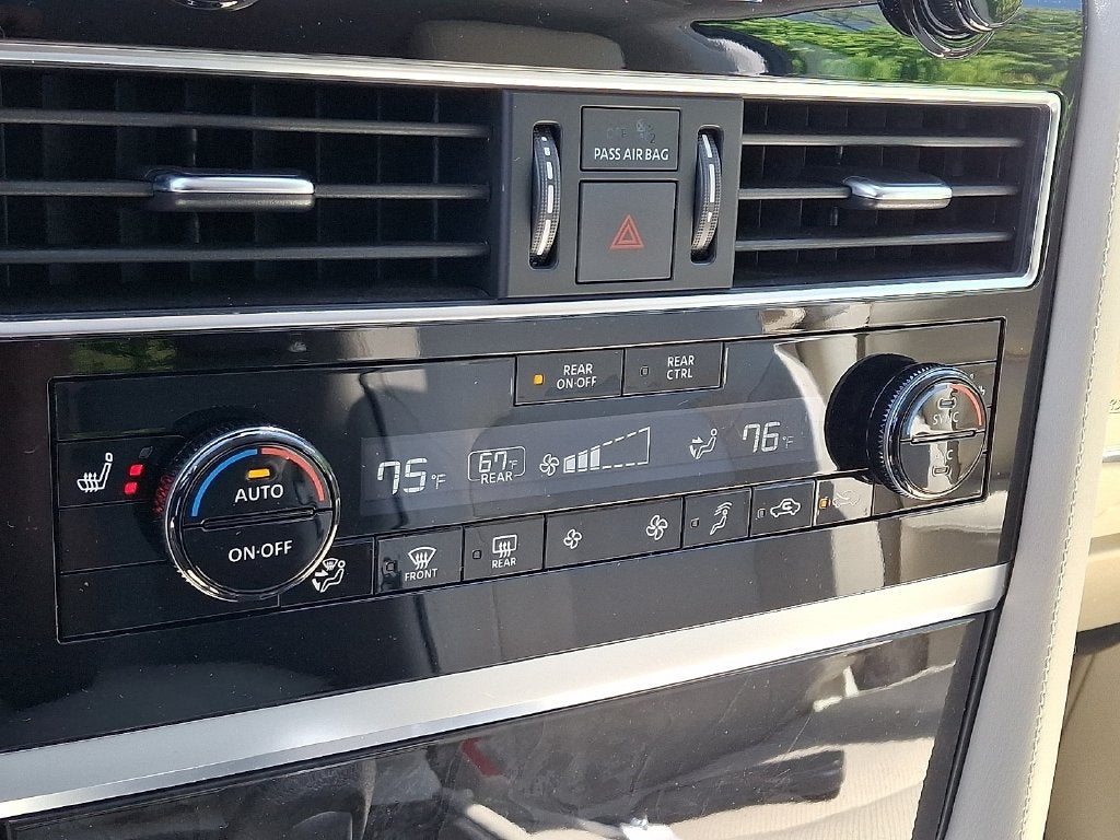 2022 INFINITI QX80 LUXE
