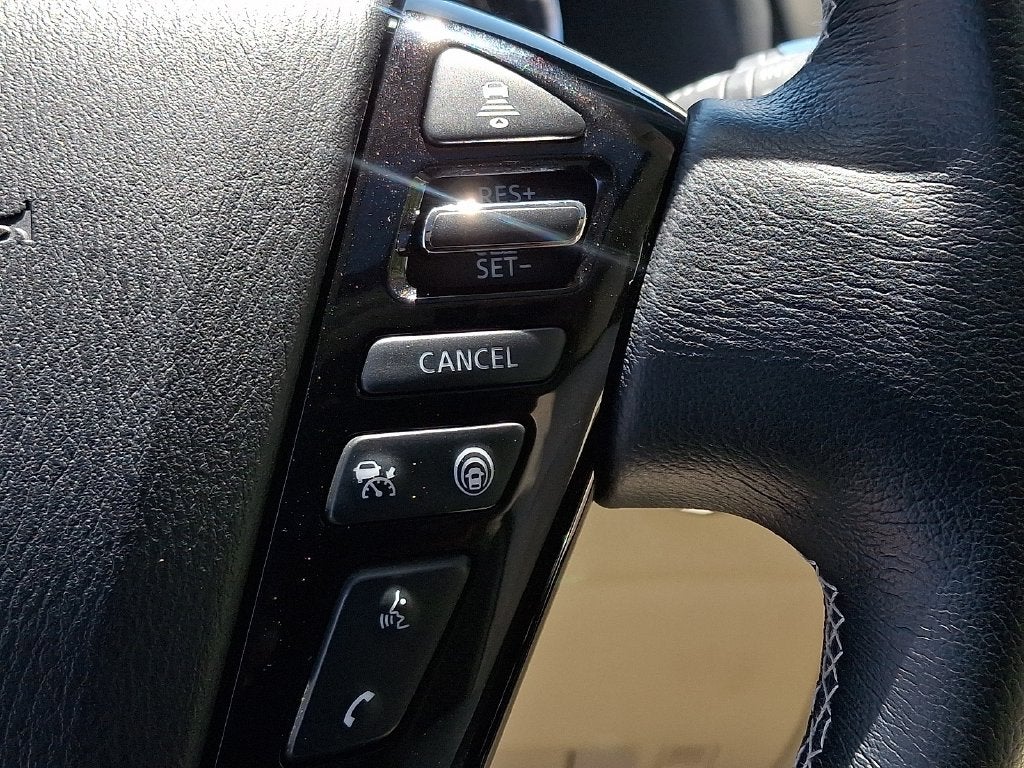 2022 INFINITI QX80 LUXE