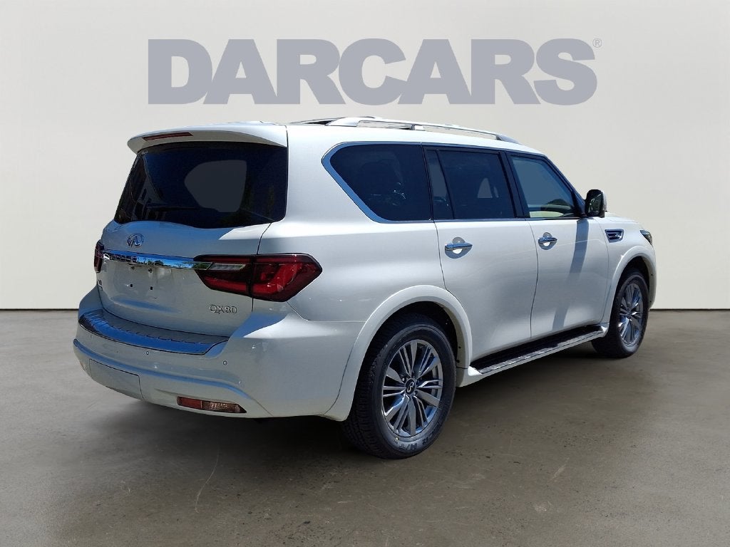 2022 INFINITI QX80 LUXE