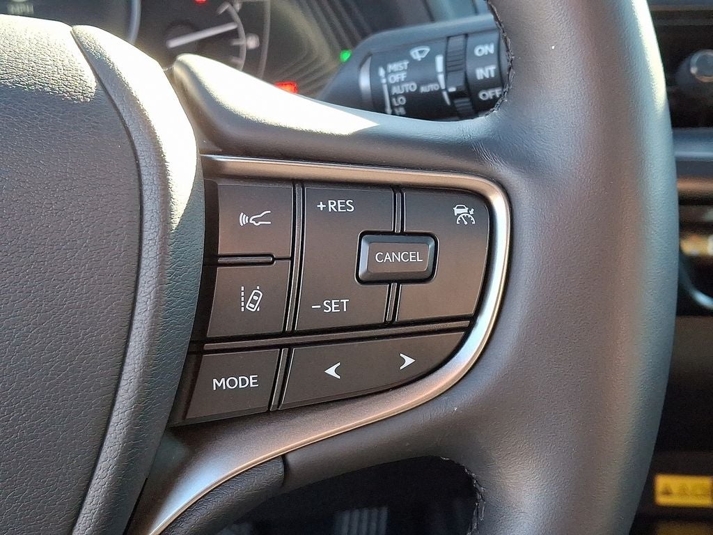 2023 Lexus UX 250h F SPORT Design 250h F SPORT Design