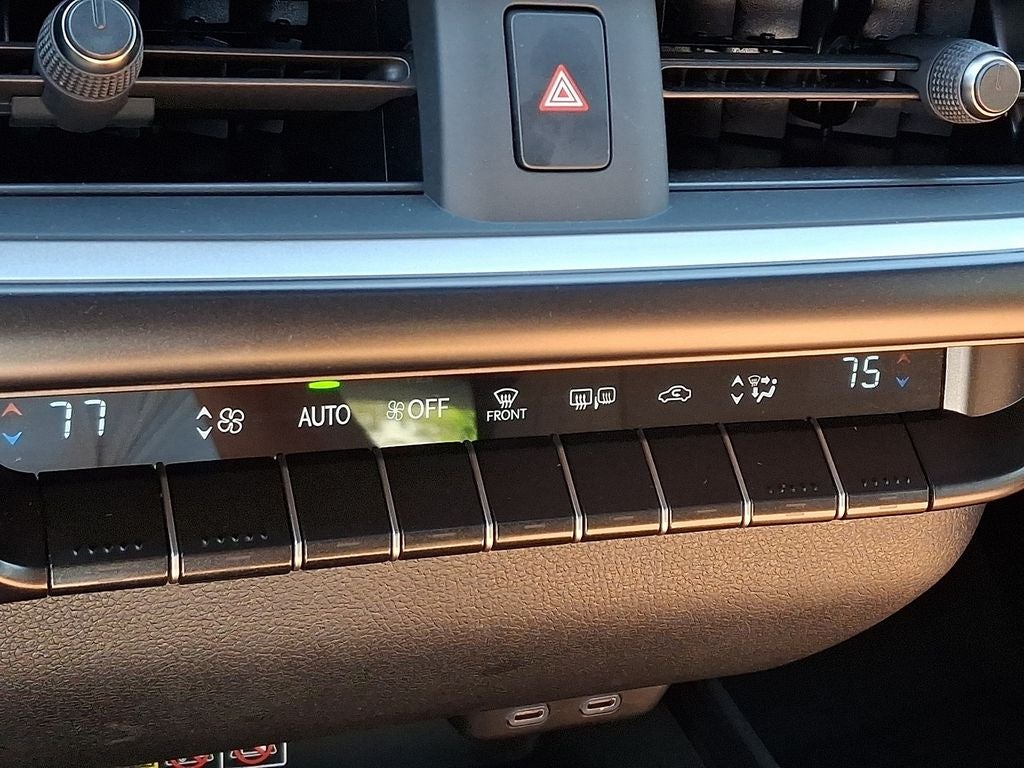 2024 Lexus UX 250h Premium 250h Premium PREMIUM PACKAGE, INTUITIVE PARKING ASSIST