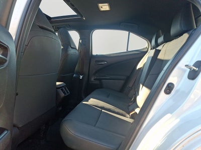 2023 Lexus UX 250h Premium 250h Premium PREMIUM PACKAGE, INTUITIVE PARKING ASSIST