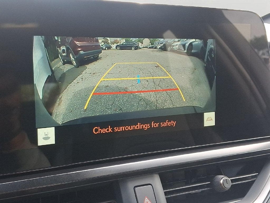 2024 Lexus UX 250h Premium 250h Premium HEAD UP DISPLAY, PREMIUM PACKAGE