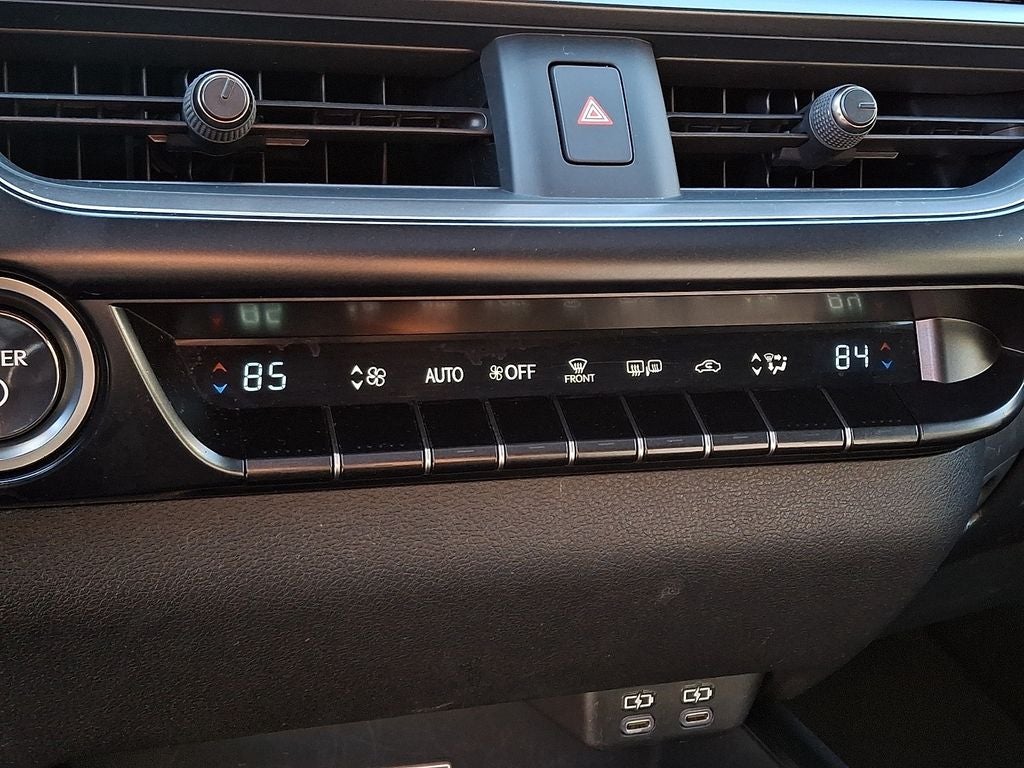 2023 Lexus UX 250h Premium 250h Premium