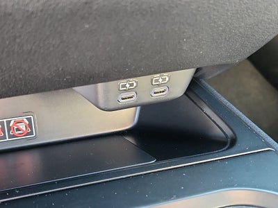 2025 Lexus UX 300h Premium 300h Premium COLD AREA PKG,