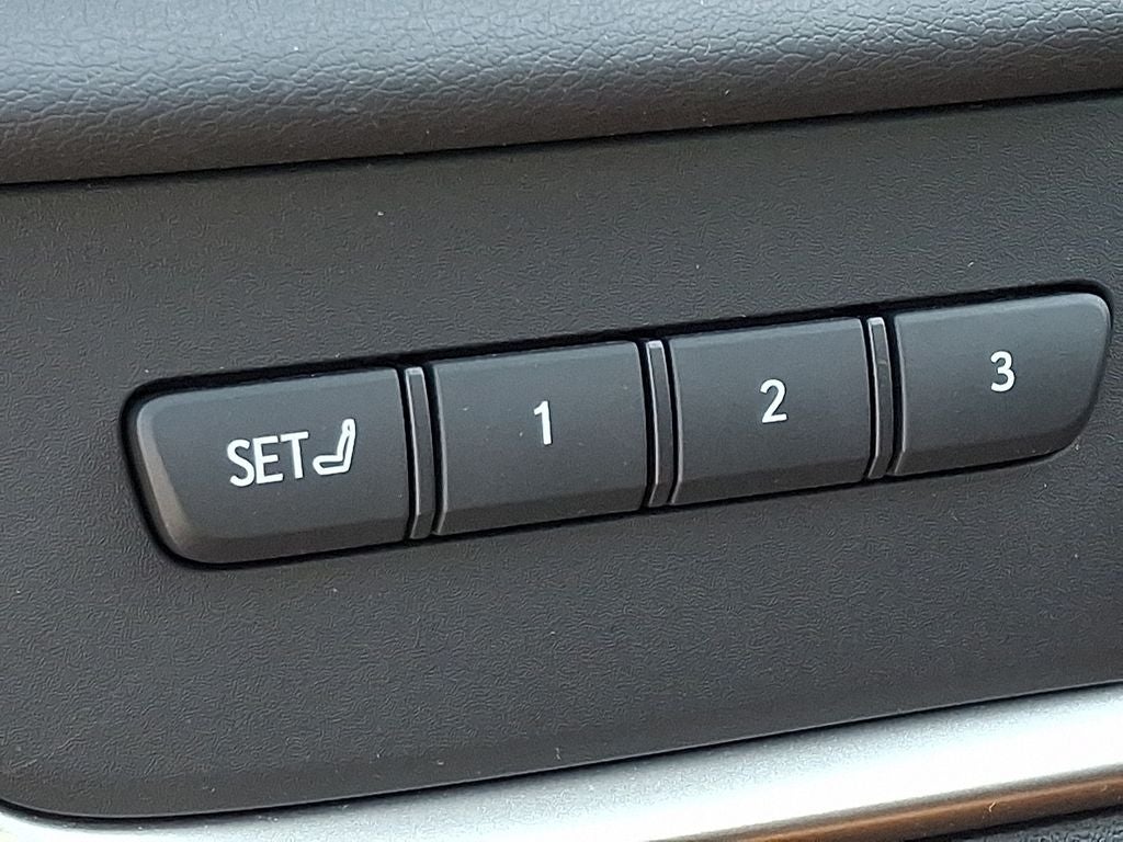 2023 Lexus RZ 450e Premium 450e Premium