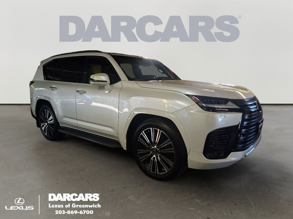 2022 Lexus LX 600 Luxury 600 Luxury APPERANCE PACKAGE