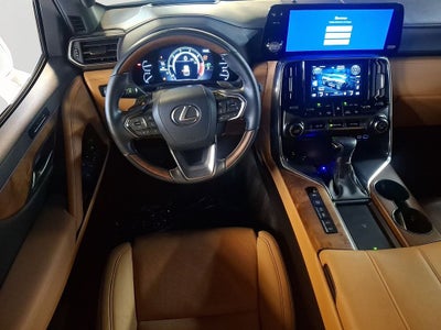2022 Lexus LX 600 Luxury 600 Luxury APPERANCE PACKAGE
