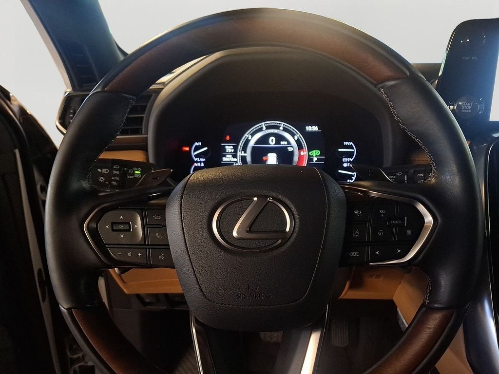 2022 Lexus LX 600 Luxury 600 Luxury APPERANCE PACKAGE