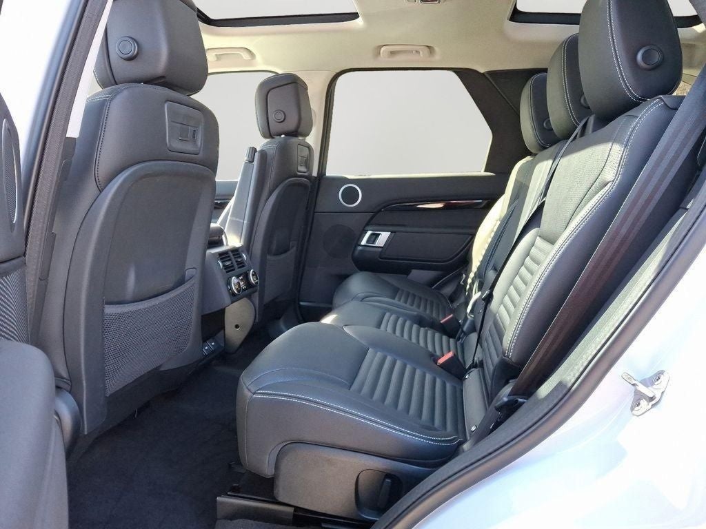 2024 Land Rover Discovery S