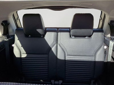 2024 Land Rover Discovery S