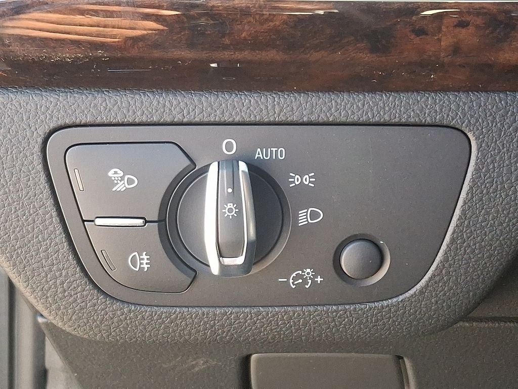 2020 Audi Q5 45 Premium Plus quattro