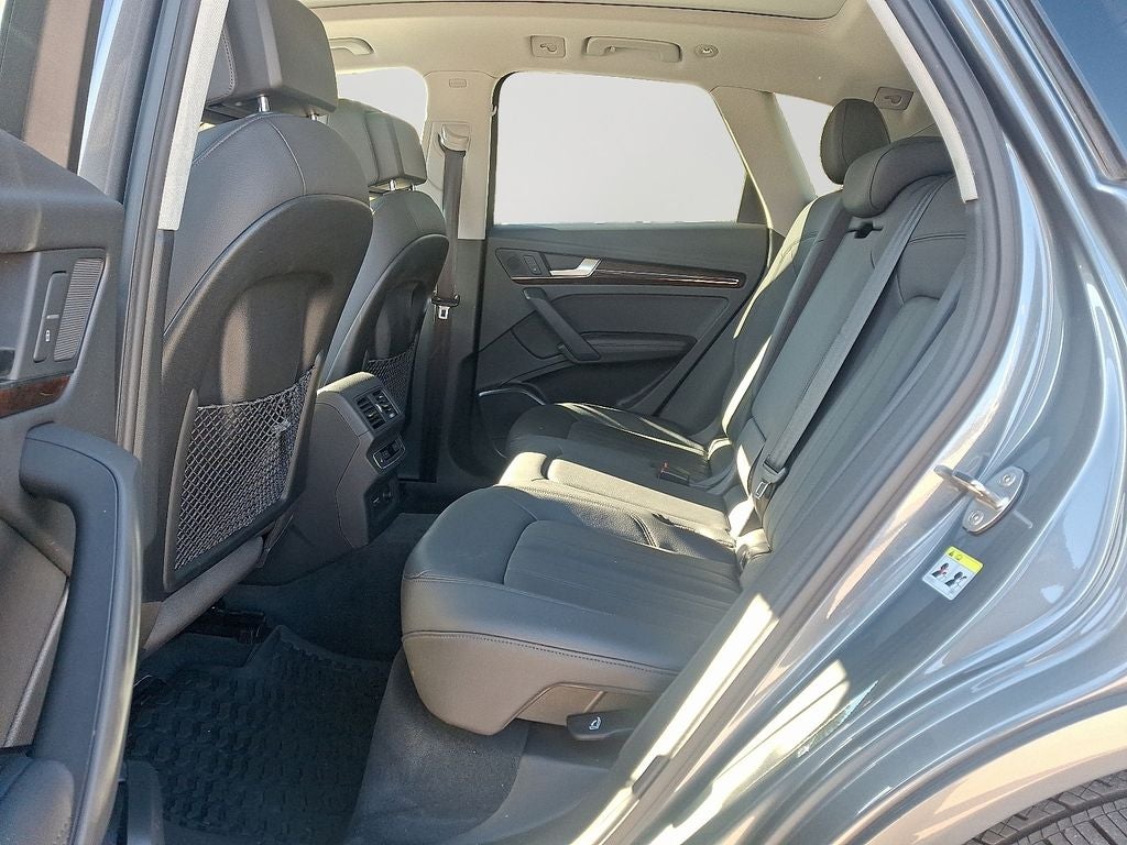 2020 Audi Q5 45 Premium Plus quattro