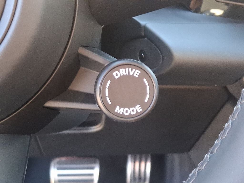 2024 Porsche Macan Electric 4