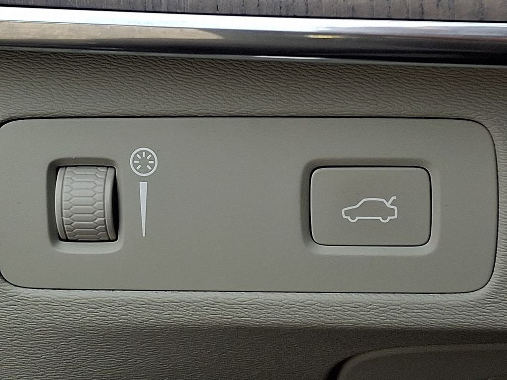 2021 Volvo XC90 T6 Inscription
