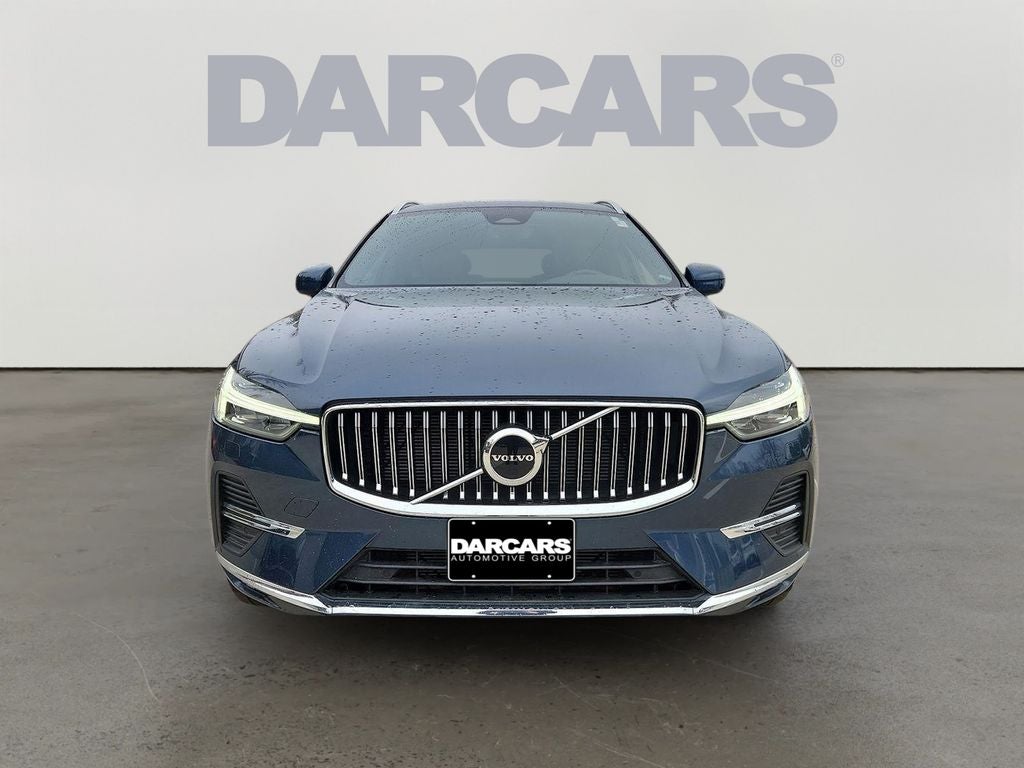 2022 Volvo XC60 B5 Inscription