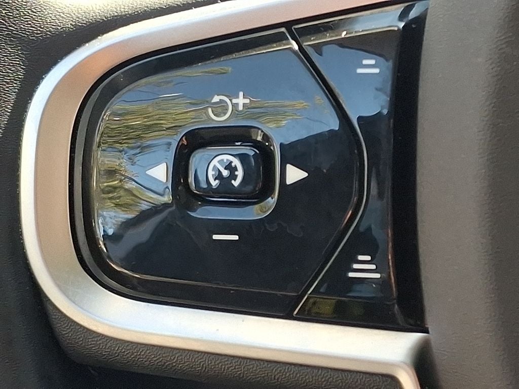 2025 Volvo XC60 B5 Plus 360 SURROUND VIEW CAMARA