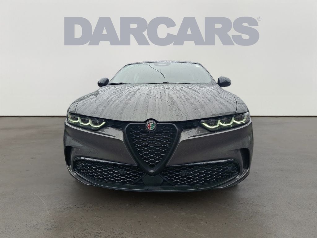 2025 Alfa Romeo Tonale Base