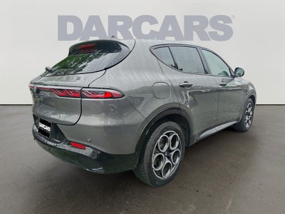2025 Alfa Romeo Tonale Base